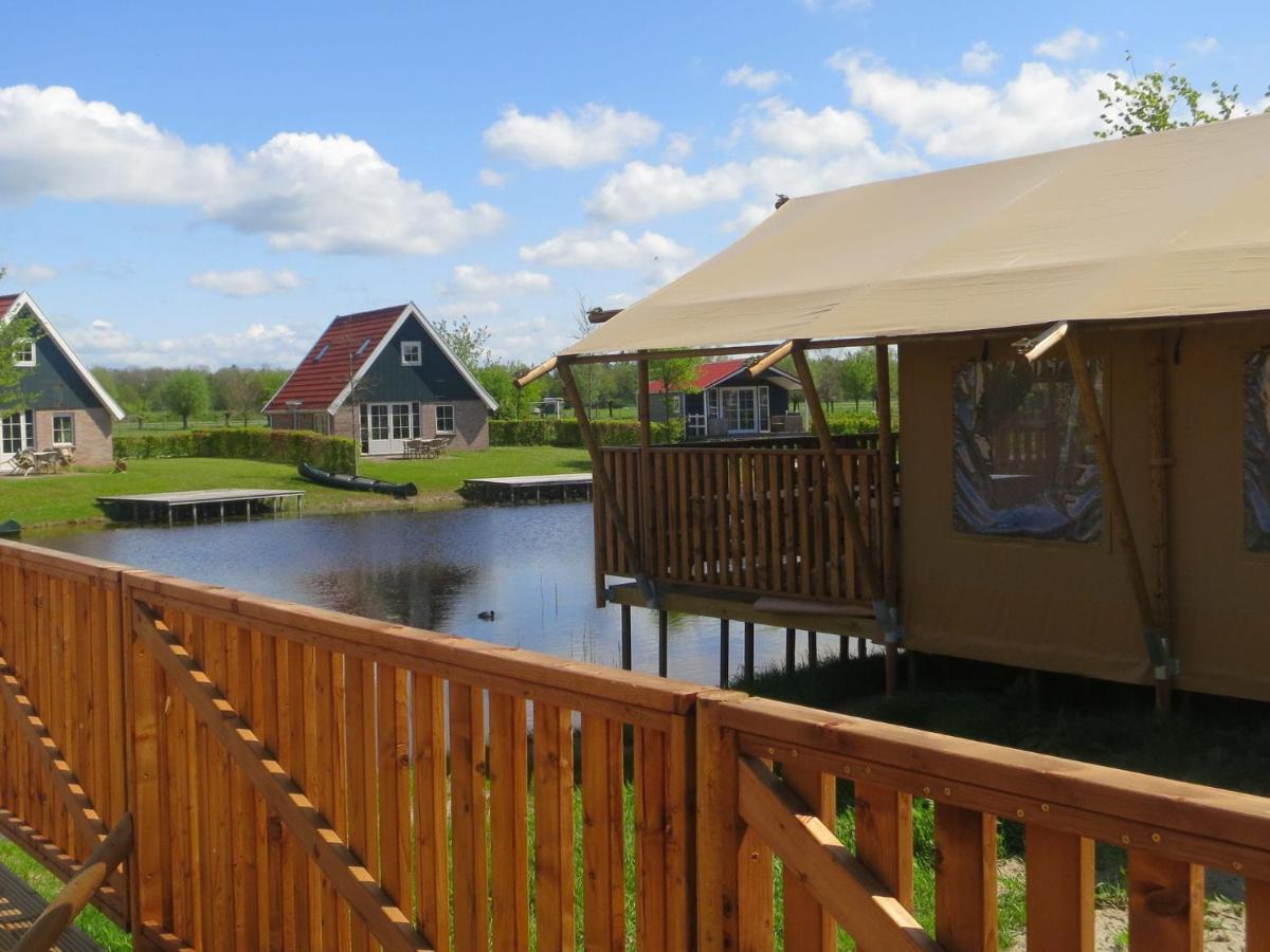 Combined Tents With Kitchen And Bathroom Located Near A Pond Bant Exterior photo